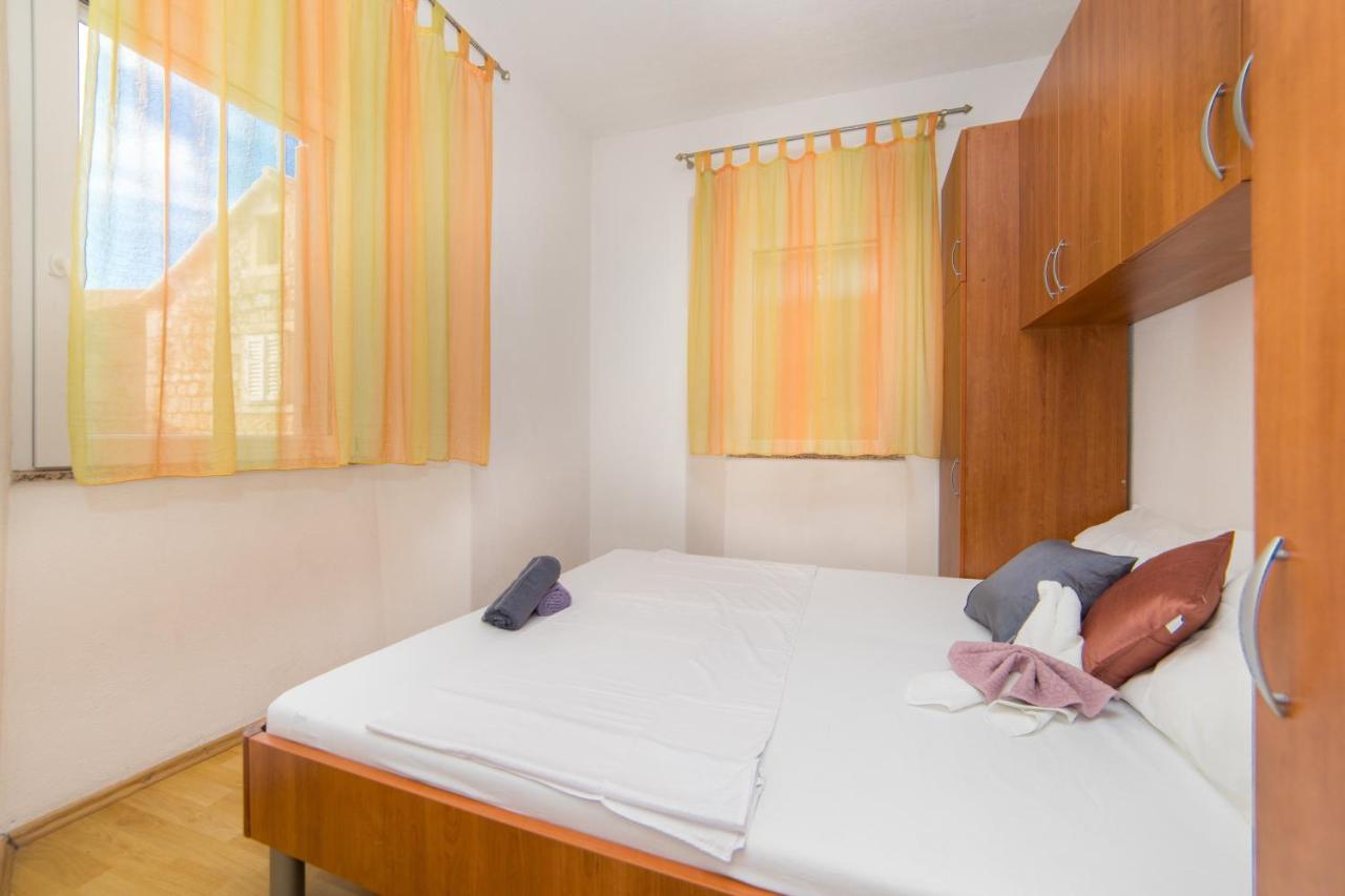 Apartment Kalalarga Makarska Ngoại thất bức ảnh