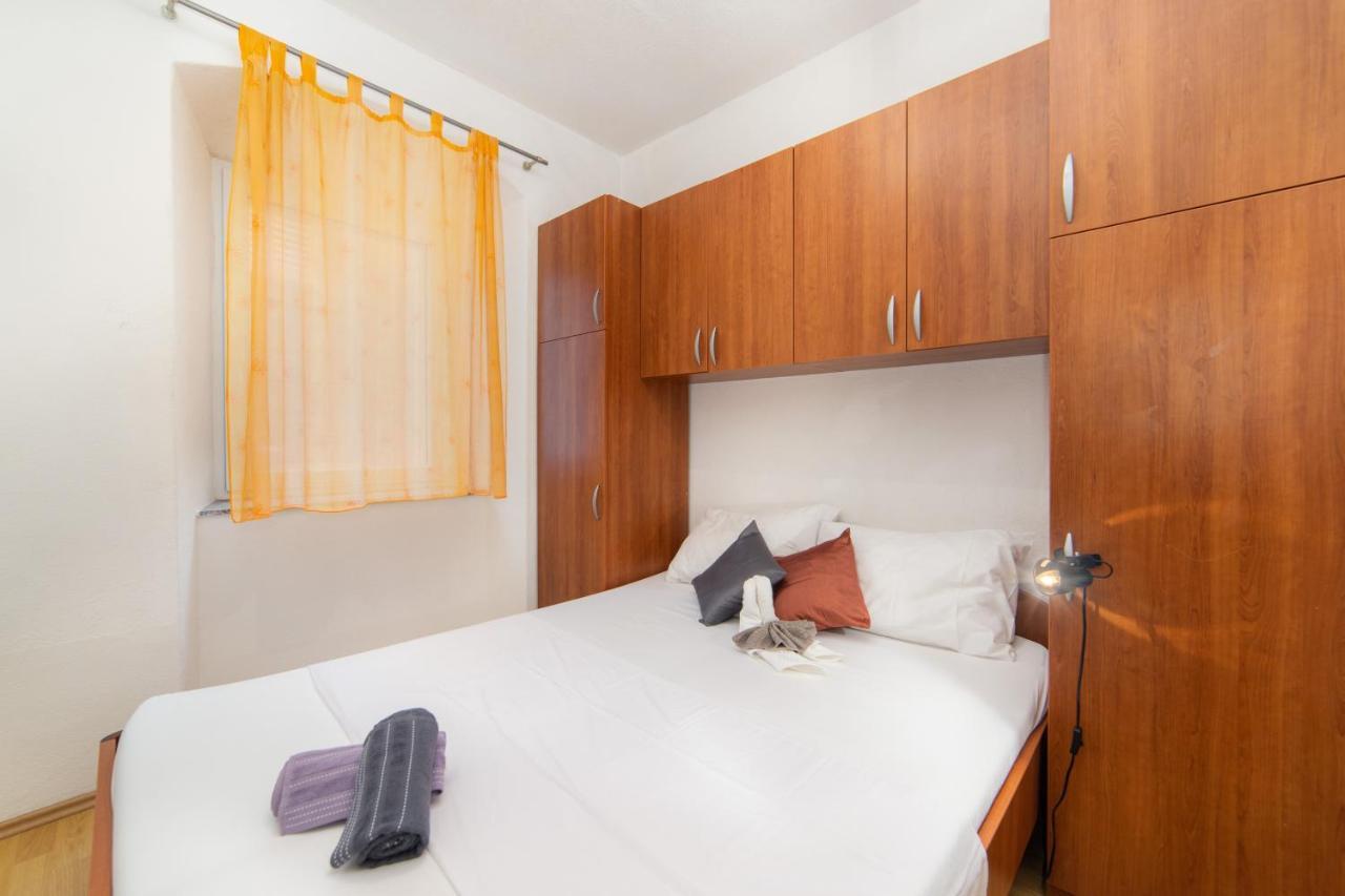 Apartment Kalalarga Makarska Ngoại thất bức ảnh