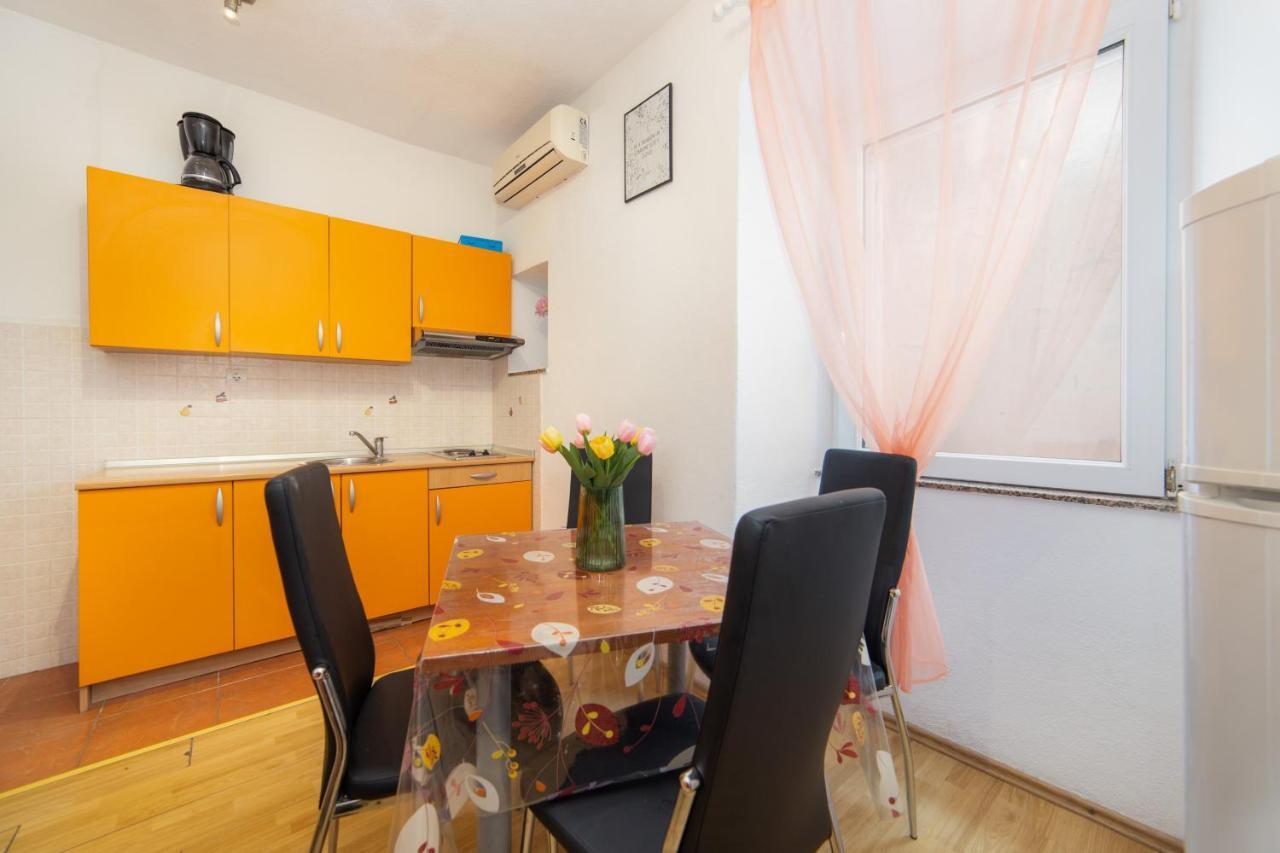 Apartment Kalalarga Makarska Ngoại thất bức ảnh